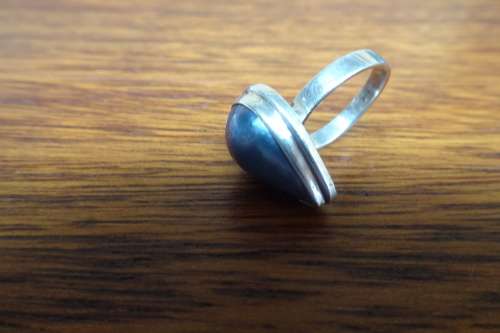 Stunning Teardrop Pear Blue Mabe Pearl Sterling Silver Ring 5.6 g Diameter 17 mm