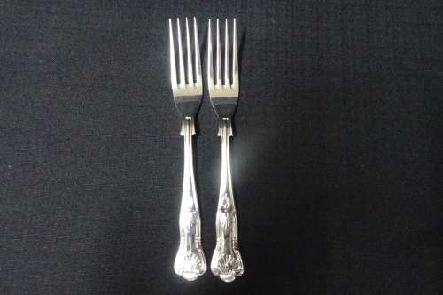 Stunning Grawe and Hill Stainless Steel Kings Pattern Twelve Piece Cutlery Set For Two