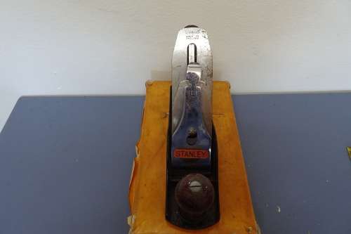 An Awesome Vintage Stanley No. 4 Wood Hand Plan With Wooden Front Handle and Instructions