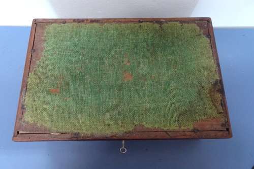 Awesome Antique Mahogany Writing Box Inlaid With Brass Detailing. With Key. Lid Has Crack.
