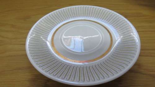 Beautiful Royal Albert Bone China `Capri` Gravy Boat and Underplate. Made in England.