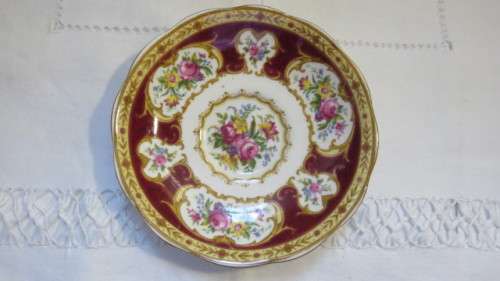 Pretty Vintage Royal Albert Bone China `Lady Hamilton` Pattern Saucer. Pattern Discontinued.