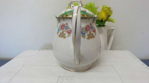 Pretty Vintage Shelley Fine Bone China Teapot Pattern #13290. Made in England.