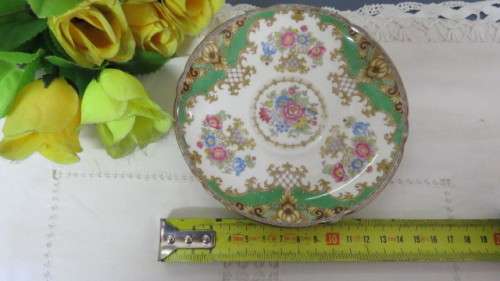 Pretty Vintage Shelly Fine Bone China Teacup, Saucer, Small Cake Plate #13290. Made in England.