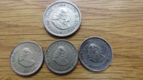 Three 1963 Silver Five Cent and One 1963 Silver Ten Cent Union of South Africa Coins 14.1g