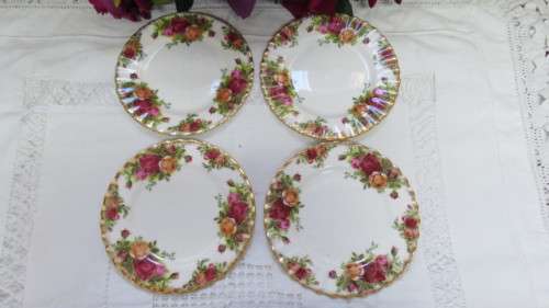 Pretty Set of Four Royal Albert Bone China `Old Country Roses` Cake/Side Plates BIDDING PER ITEM
