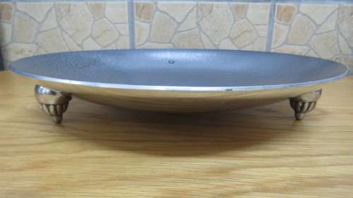 Stunning Footed Large Round Aluminium Bowl/Dish Diameter 33cm Height 5,5 cm