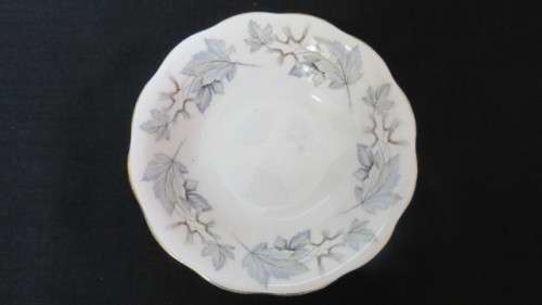 Gorgeous Vintage Royal Albert Bone China `Silver Maple` Small Bowl