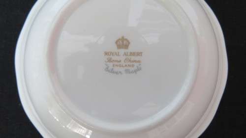 Gorgeous Vintage Royal Albert Bone China `Silver Maple` Small Bowl