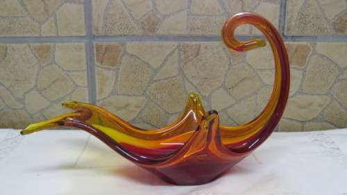 Lovely Vintage Murano-Like Amber/Red Glass Centrepiece  28 x 14,5 cm