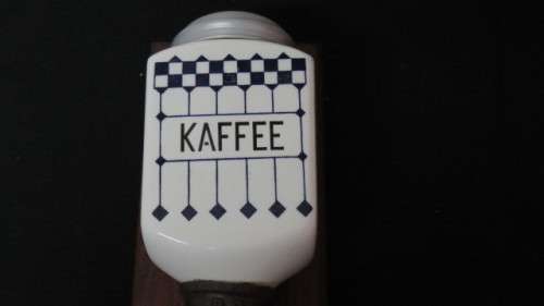 Fantastic Vintage German Wall Mounted Kaffee (Coffee) Grinder Circa 1940s 37,5 x 13,5cm
