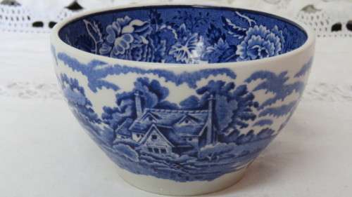 Lovely Vintage Enoch Wood`s `English Scenery` Woods Ware Semi-Porcelain Sugar Bowl H: 6 cm