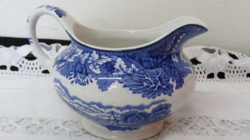 Lovely Vintage Enoch Wood`s `English Scenery` Woods Ware Semi-Porcelain Creamer H: 8,5 cm