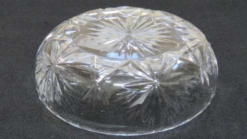 Pretty Vintage Edinburgh Scotland Small Cut Crystal Glass Trinket Bowl D: 9,7 cm H: 3 cm