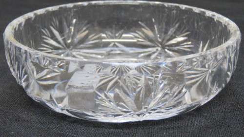 Pretty Vintage Edinburgh Scotland Small Cut Crystal Glass Trinket Bowl D: 9,7 cm H: 3 cm