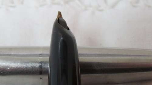 Vintage Parker 51 Black Fountain Pen With Hooded Nib and Silver Metal Lid L: 14 cm