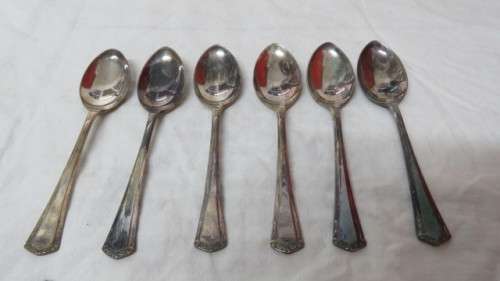 Lovely Vintage Set of Six EPNS Sheffield Blank Teaspoons in Box L: 11,5 cm Each
