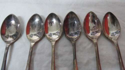 Lovely Vintage Set of Six EPNS Sheffield Blank Teaspoons in Box L: 11,5 cm Each