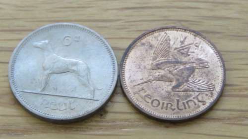 Rare Set of Eight 1966 Irish Pre-Decimal Animal Coin Set in Green Wallet. Details in Description.