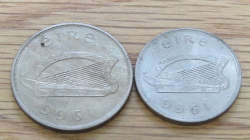 Rare Set of Eight 1966 Irish Pre-Decimal Animal Coin Set in Green Wallet. Details in Description.