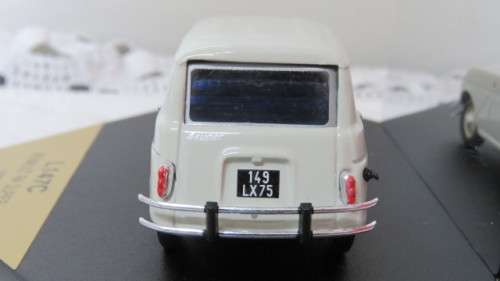 Awesome Boxed Vitesse Limited Edition (0984/2000) L147C Renault R4 Super 1962 L: 8,5cm