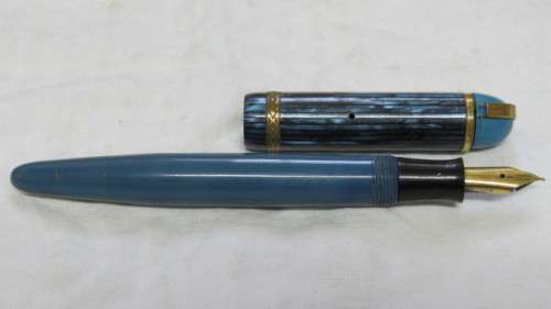 Stunning Vintage Reform Blue Barrel Fountain Pen 14Ct. Gold Plated Nib. L: 13,5cm (Relisted Item)