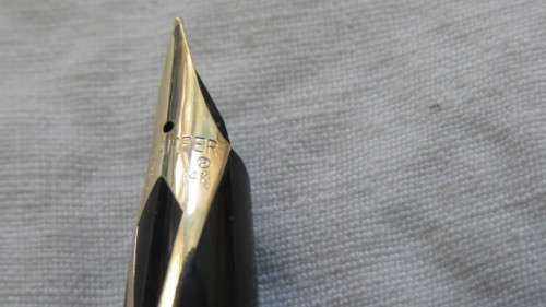 Stunning Vintage Sheaffer Fountain Pen USA 585 14K Nib. White Dot. L: 14 cm
