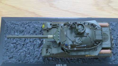 Stunning Boxed Deagostini Military AMX-30 501 RCC 1982 France Tank Scale 1:72 L: 13 cm