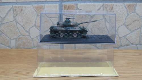 Awesome Boxed Deagostini Type 61 10th Tank Battalion 8th Division Japan 1993 Scale 1:72 L: 12 cm