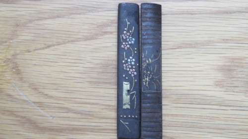Two Beautiful Vintage Japanese Gold/Copper Inlay Iron Kozukas. Details in Description