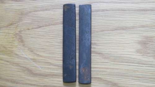Two Beautiful Vintage Japanese Gold/Copper Inlay Iron Kozukas. Details in Description