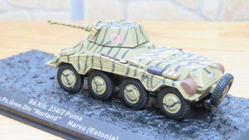 Boxed Deagostini Sd.Kfz.234/2 Puma 11.SS-Fw.Pz.Gren.Div `Norland` Narva (Estonia) - 1944 Scale 1:72