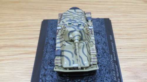Boxed Deagostini Sd.Kfz.234/2 Puma 11.SS-Fw.Pz.Gren.Div `Norland` Narva (Estonia) - 1944 Scale 1:72