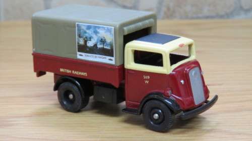 Boxed Vintage Corgi Limited Edition Days Gone 7V Truck British Railways Service By Night L: 8cm