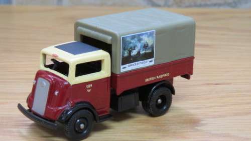 Boxed Vintage Corgi Limited Edition Days Gone 7V Truck British Railways Service By Night L: 8cm