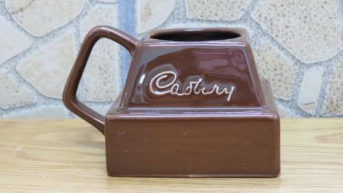 Wonderful Vintage Carlton Ware Cadbury`s Chocolate Chunk Mug 1970-1980`s H: 8cm