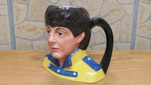 Awesome Vintage Royal Doulton Beatles Paul McCartney D6724 Toby Jug H: 14 cm