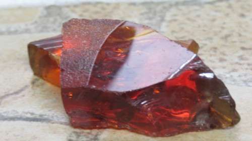Stunning Golden Sun Amber Andara Monatomic Free Form Crystal 6,6 x 5 x 1,7 cm