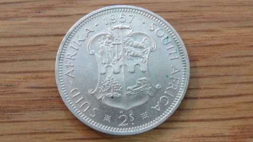 Union of South Africa Silver 1957 Two Shilling Coin 11.3 g