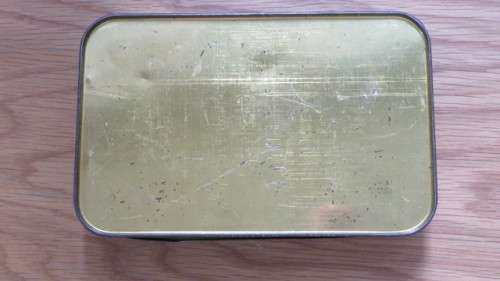 Rare Vintage WWII Chocolate Gift Tin Issued to South African Troops by Jan Smuts 17,5 x 11,5 cm