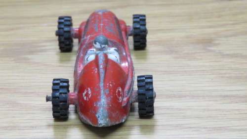 Vintage Dinky Toys #23F Red Alfa-Romeo Racing Car L: 10 cm