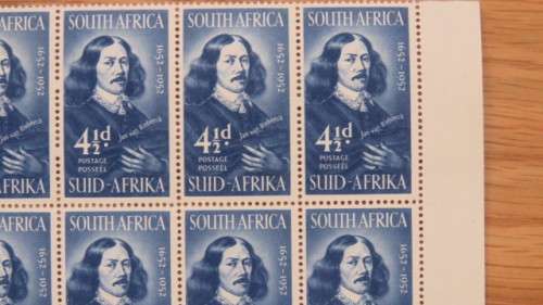 Block of Ten Unused 1952 Union of South Africa Tercentenary of Landing of Van Riebeeck 4 1/2d Stamps