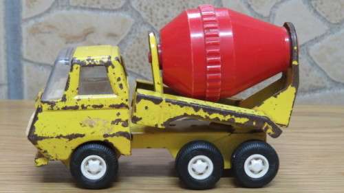Awesome Vintage Pressed Steel Tonka Cement Mixer Toy Truck L: 12 cm