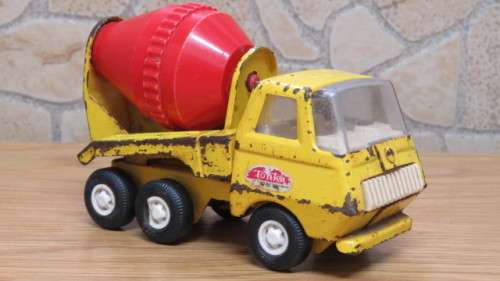 Awesome Vintage Pressed Steel Tonka Cement Mixer Toy Truck L: 12 cm