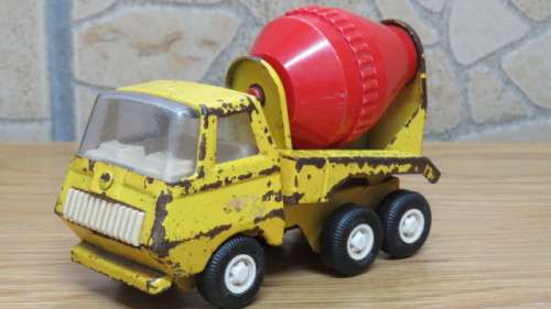 Awesome Vintage Pressed Steel Tonka Cement Mixer Toy Truck L: 12 cm