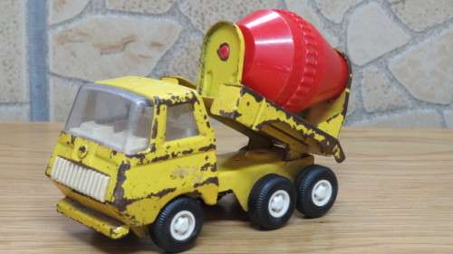Awesome Vintage Pressed Steel Tonka Cement Mixer Toy Truck L: 12 cm