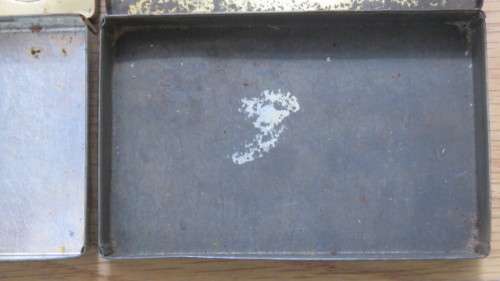 Two Wonderful Collectible Vintage WW2 Kersfees/Christmas Cigarette Tins 11,3 x 7 x 2 cm