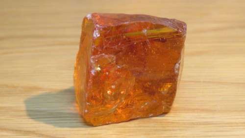 Gorgeous Lemurian Sunrise Orange Andara Free Form Crystal 4,5 x 2,5 x 3 cm