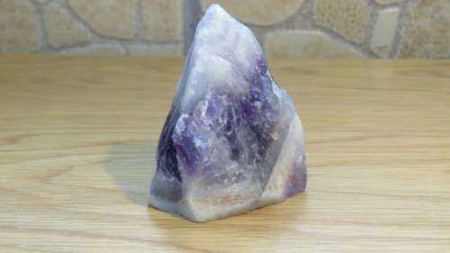Gorgeous Chunky, Raw, Unpolished Rough Rainbow Flourite Speciman 6,4 x 4,7 x 5 cm