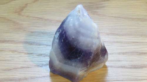 Gorgeous Chunky, Raw, Unpolished Rough Rainbow Flourite Speciman 6,4 x 4,7 x 5 cm